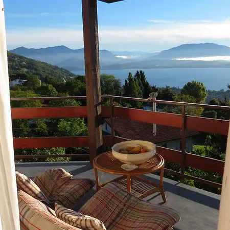 بيت للعطل Le Terrazze Del Lago Maggiore *